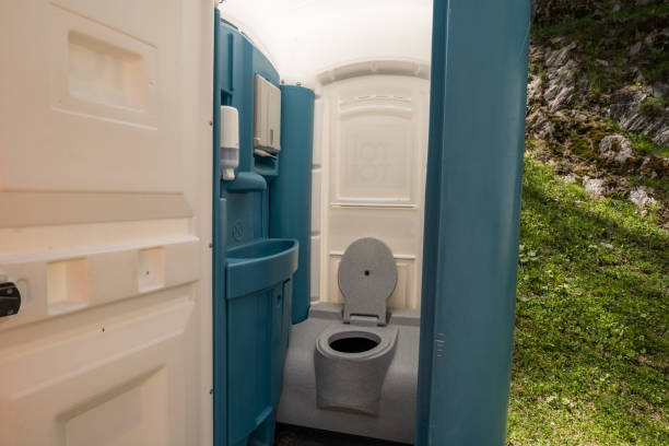 Best Affordable porta potty rental  in Yelm, WA